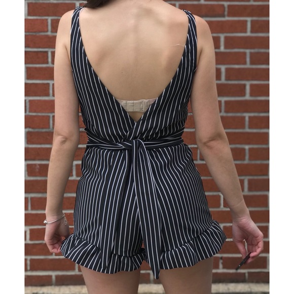 Black and White Striped Sleeveless Romper - Picture 3 of 8